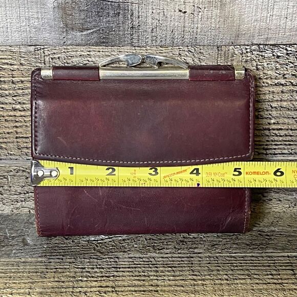 LeBaron Leather Bifold Wallet Venice Calf ID Maroon - Picture 2 of 11